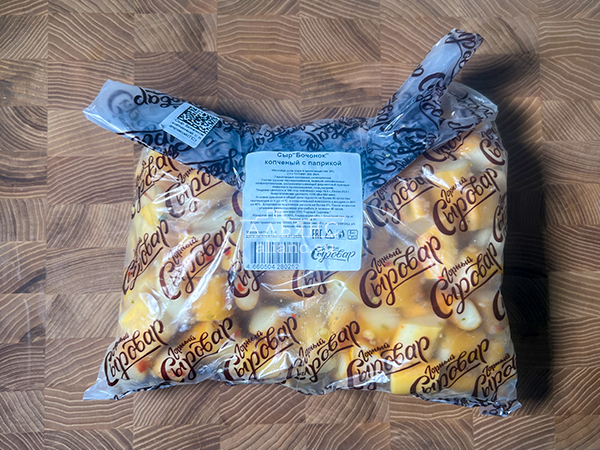 Сыр 1 кг ГОРНЫЙ СЫРОВАР (Бочонок копчёный с паприкой) в Петропавловске-Камчатском